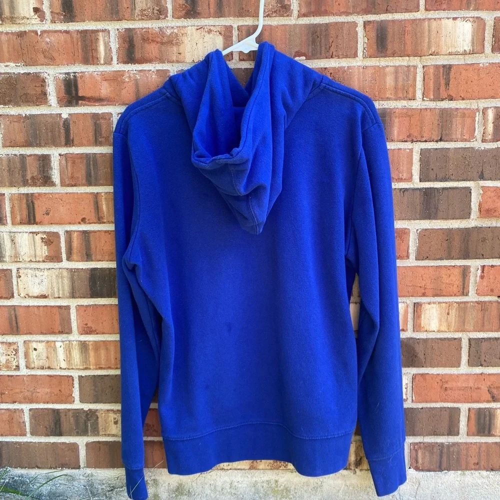 The North Face Sweatshirt - Picture 5 of 5